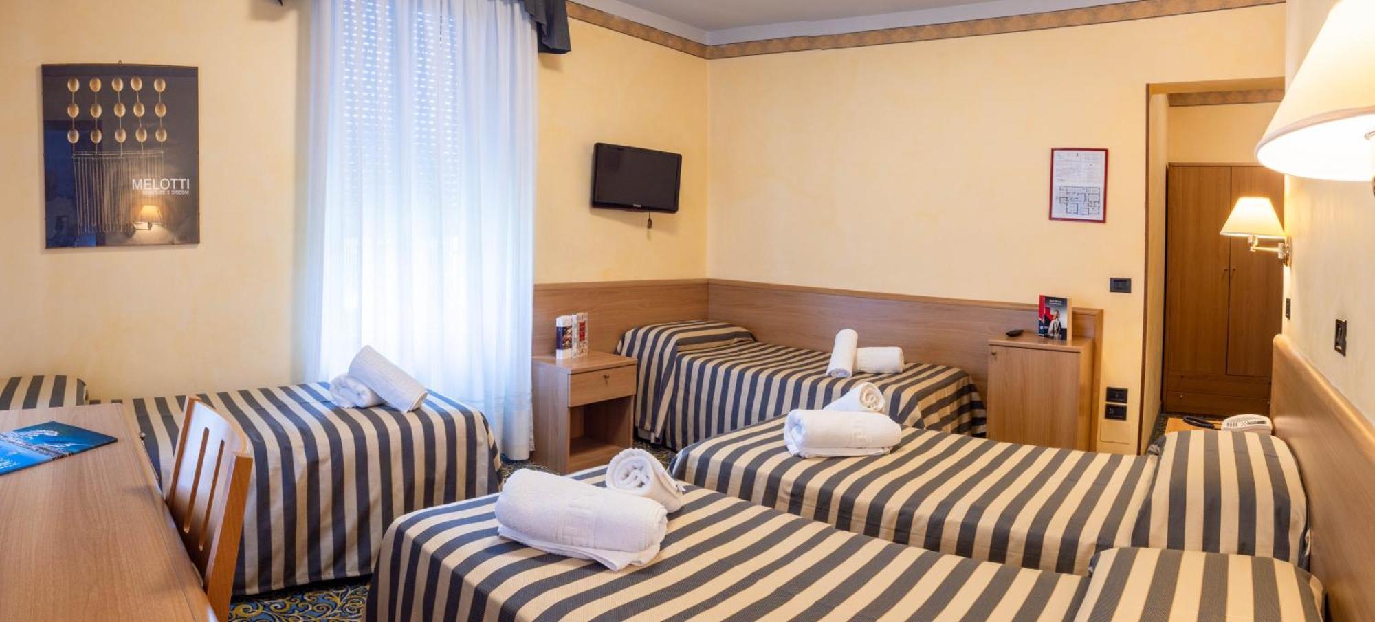Hotel Giardinetto Desenzano del Garda Exterior foto