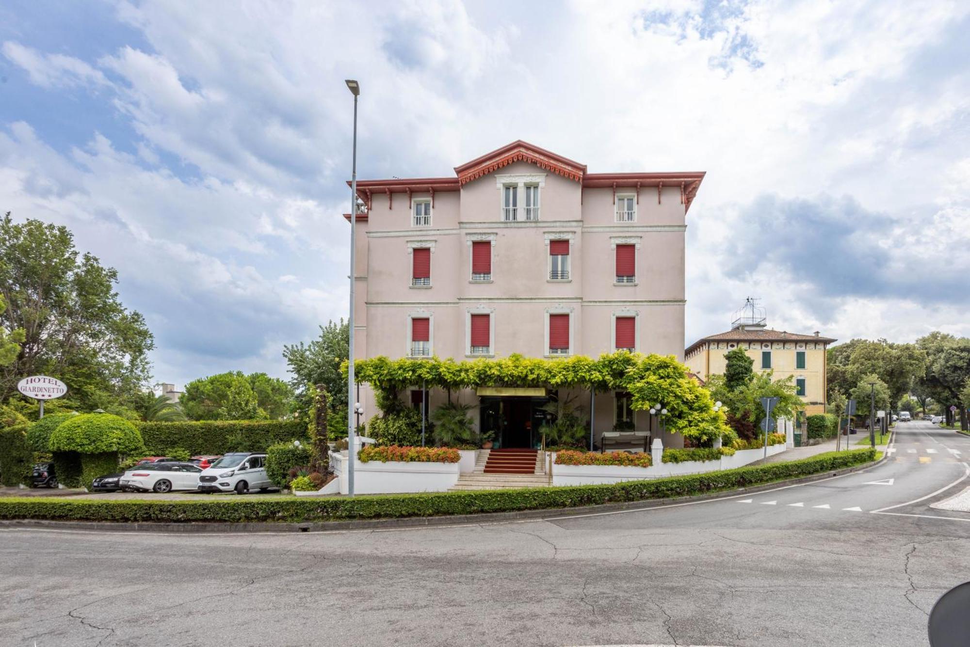 Hotel Giardinetto Desenzano del Garda Exterior foto