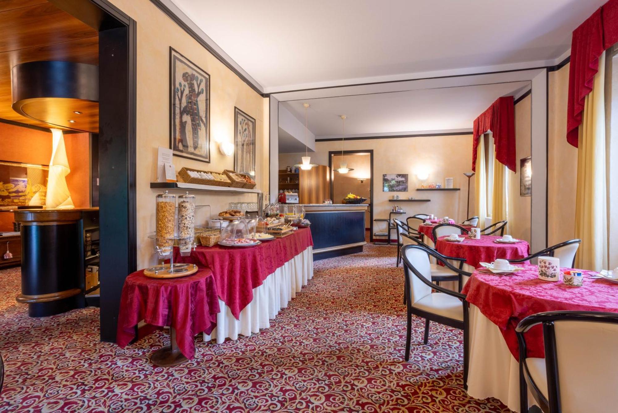 Hotel Giardinetto Desenzano del Garda Exterior foto
